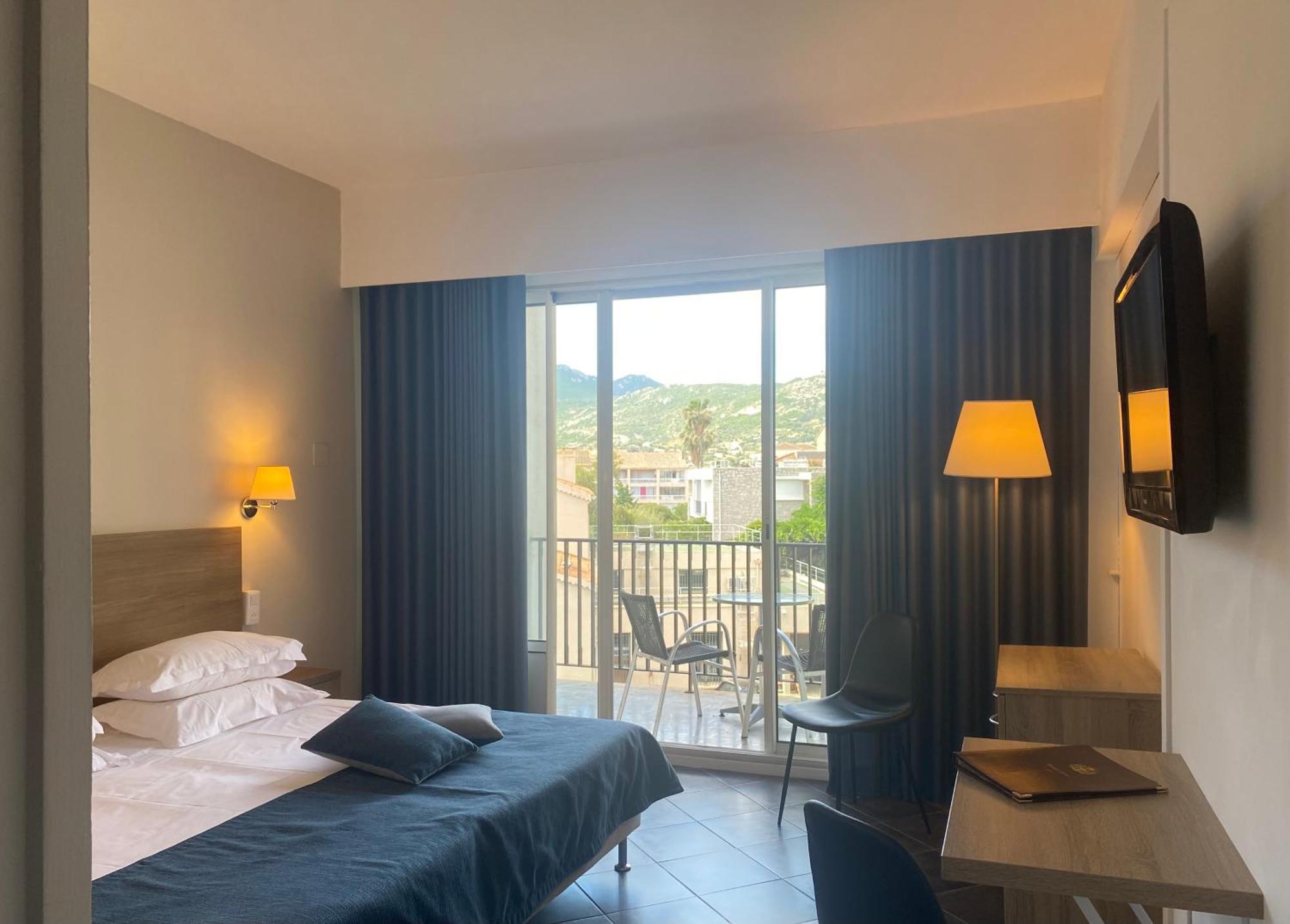 Grand Hotel De Calvi Кальви Экстерьер фото